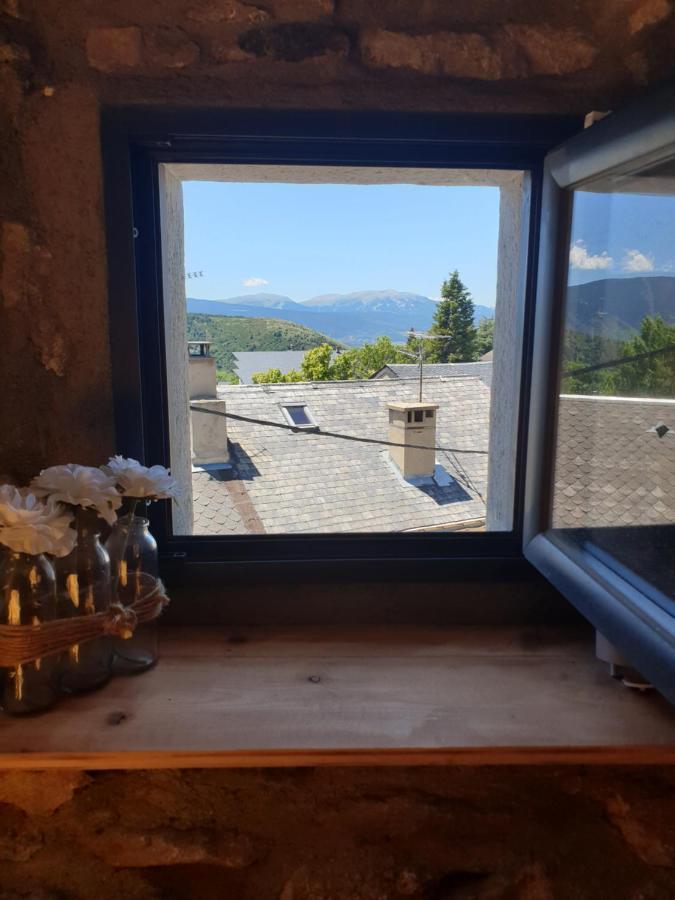 La Petite Chapelle Hotel Font-Romeu-Odeillo-Via Exterior foto