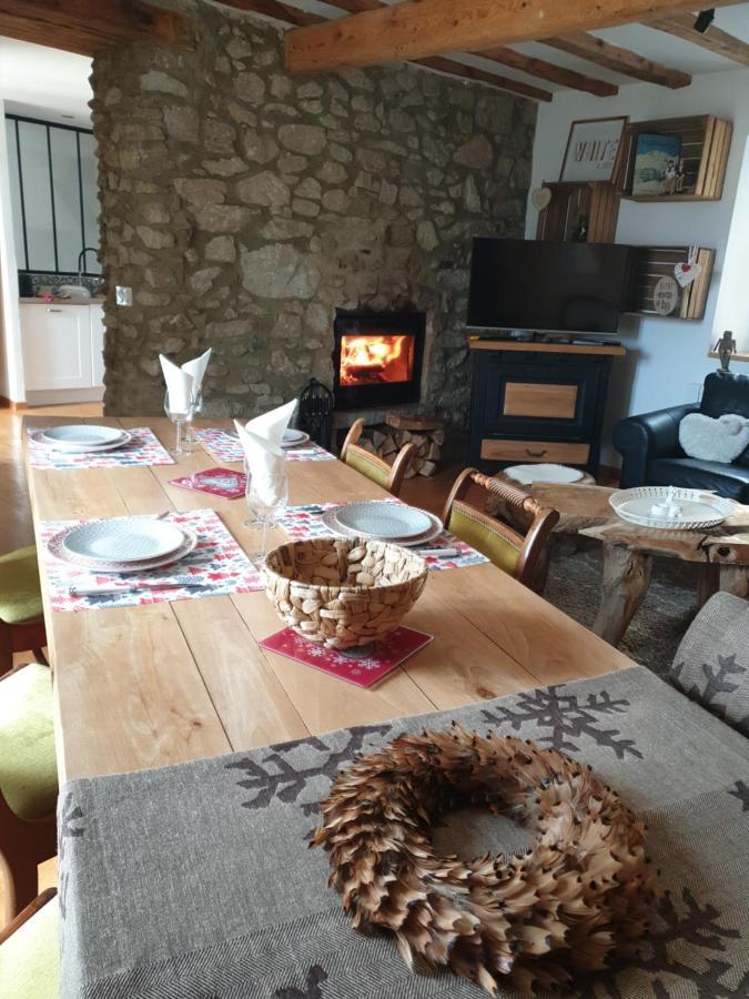 La Petite Chapelle Hotel Font-Romeu-Odeillo-Via Exterior foto