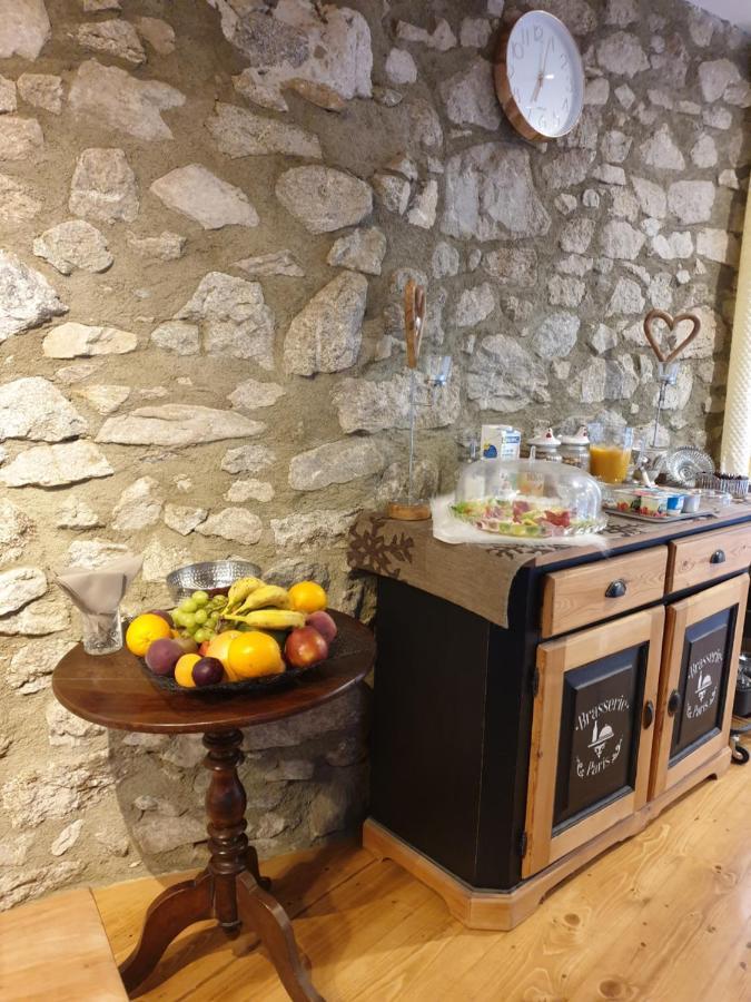 La Petite Chapelle Hotel Font-Romeu-Odeillo-Via Exterior foto