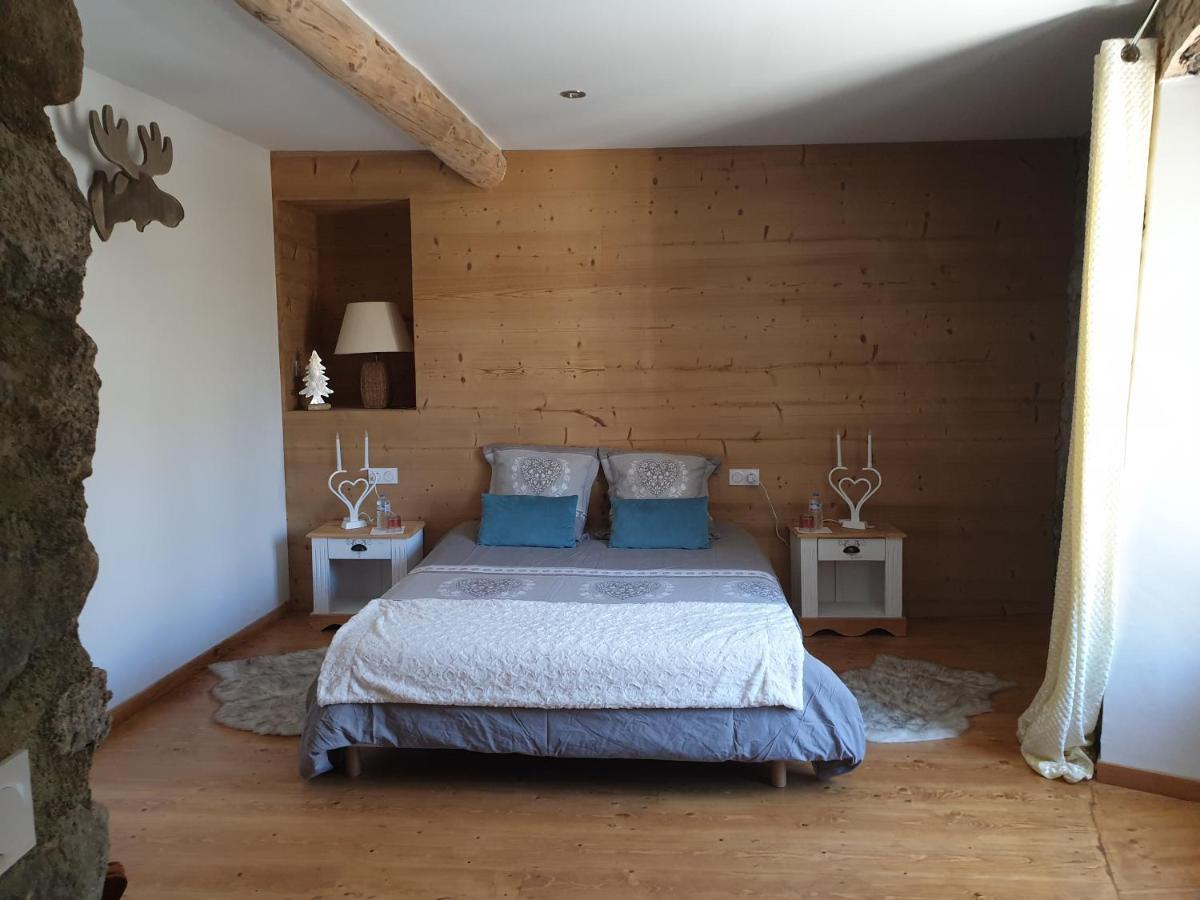 La Petite Chapelle Hotel Font-Romeu-Odeillo-Via Exterior foto