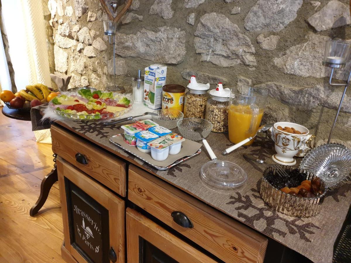La Petite Chapelle Hotel Font-Romeu-Odeillo-Via Exterior foto