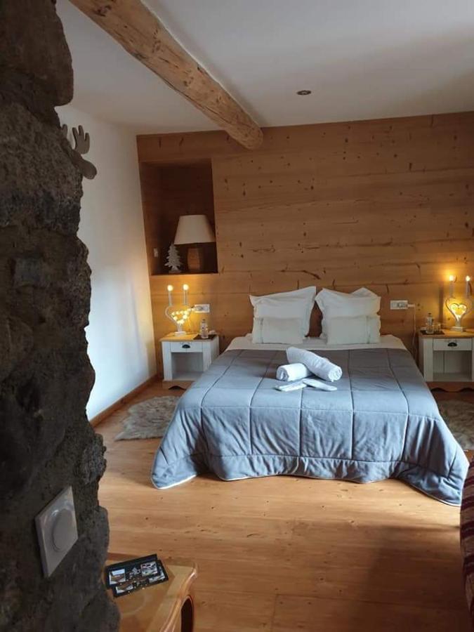 La Petite Chapelle Hotel Font-Romeu-Odeillo-Via Exterior foto